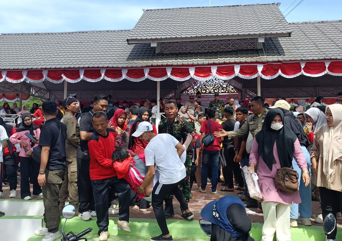 Jalan Santai Ricuh_04.jpg