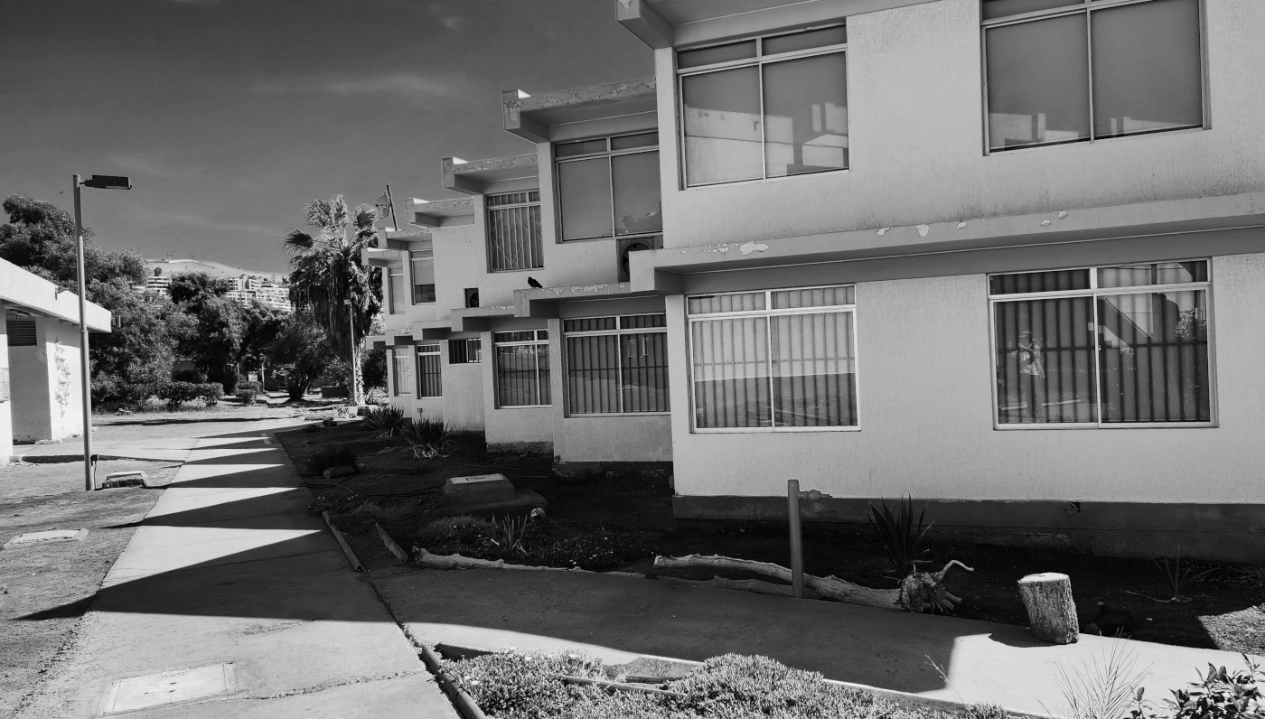 buildings-002-bw.jpg