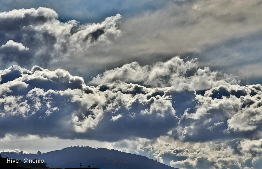 clouds-zoom-002.jpg