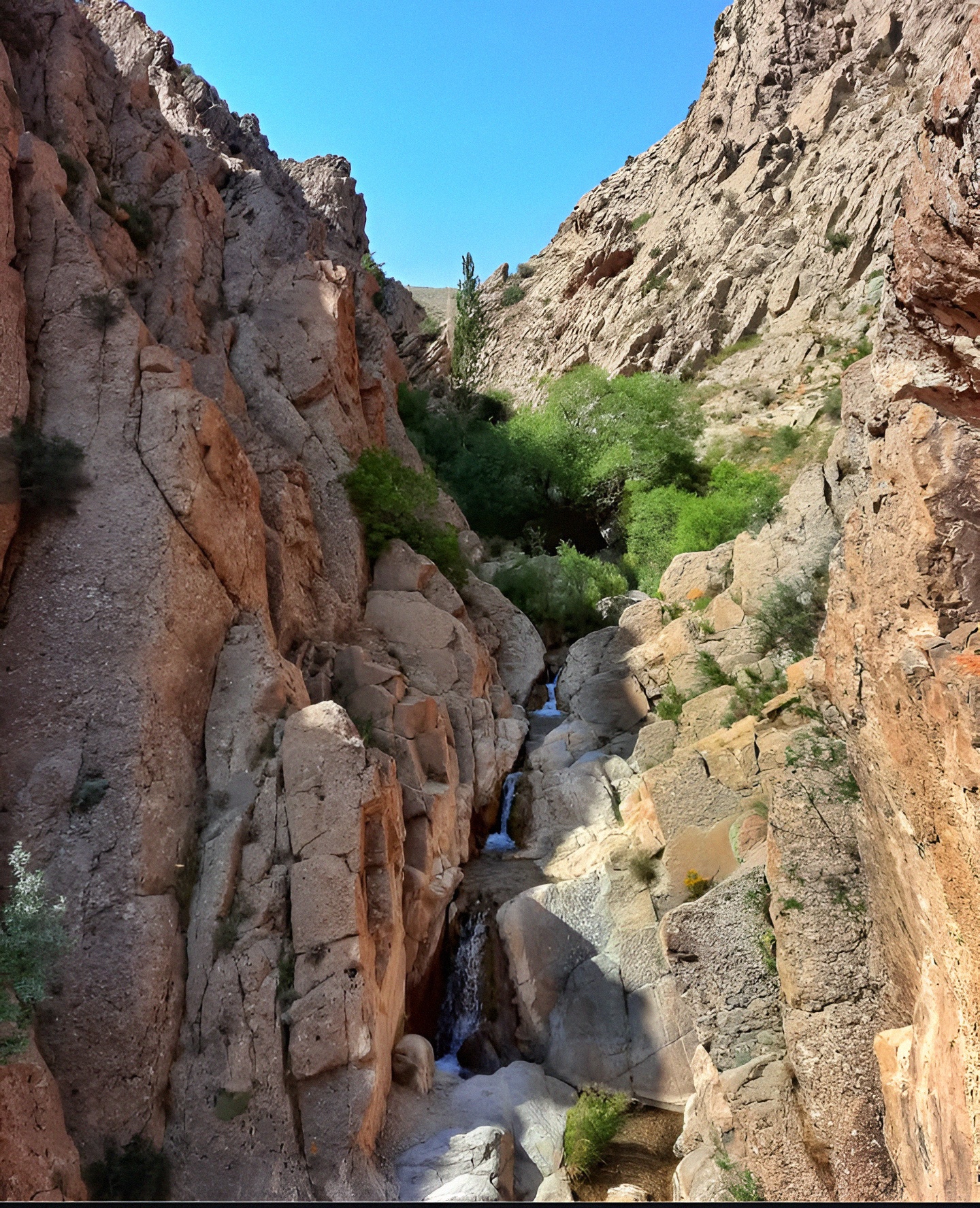 Trip to the old Oghaz village in Shirvan and visit to the waterfalls