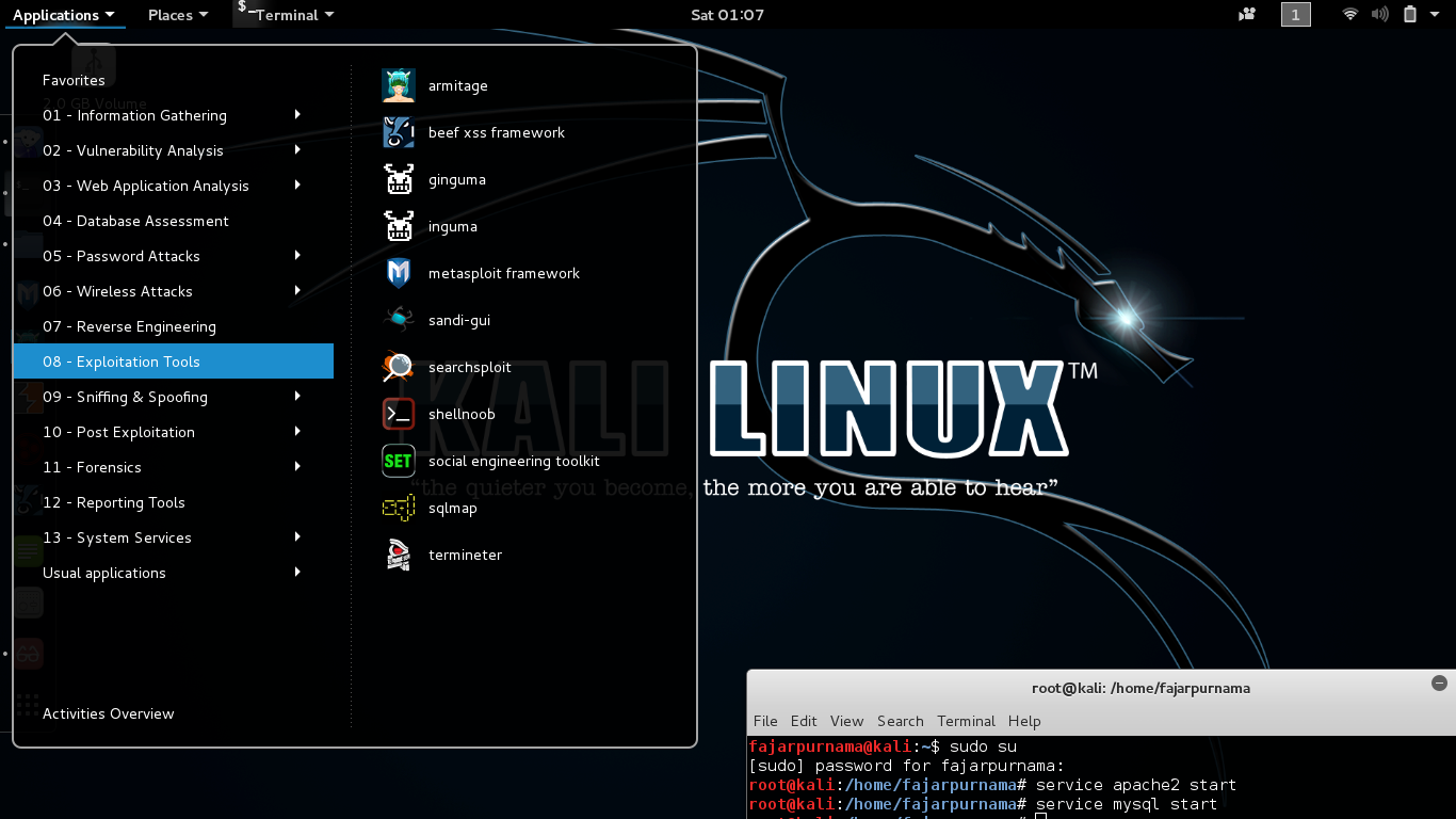 Figure 1.2 Kali Linux Desktop.png