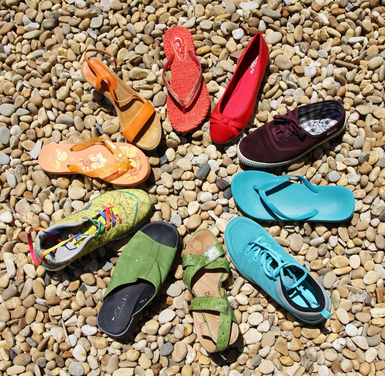 shoes-1480663_1280.jpg