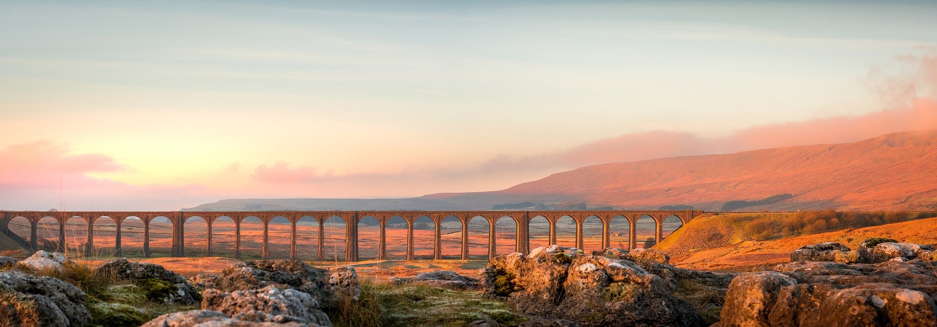 ribbleheadviaduct2443085_1920.jpg