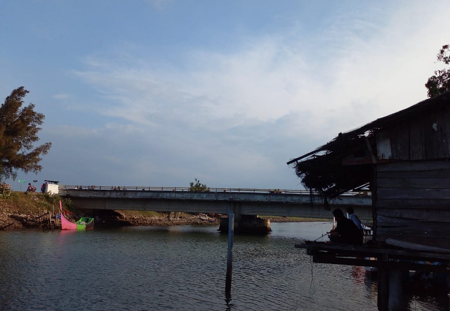 4. kanal krung cut.jpg