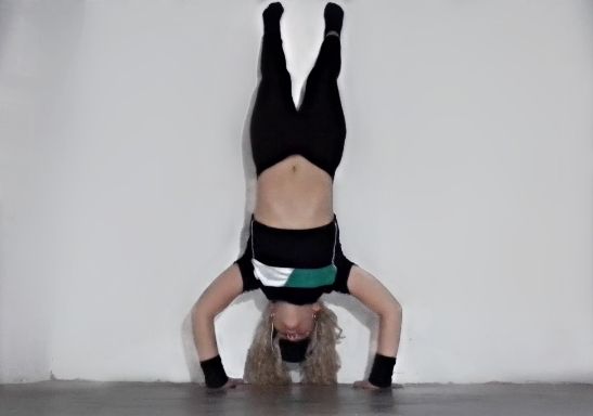 3-handstand push ups.jpeg
