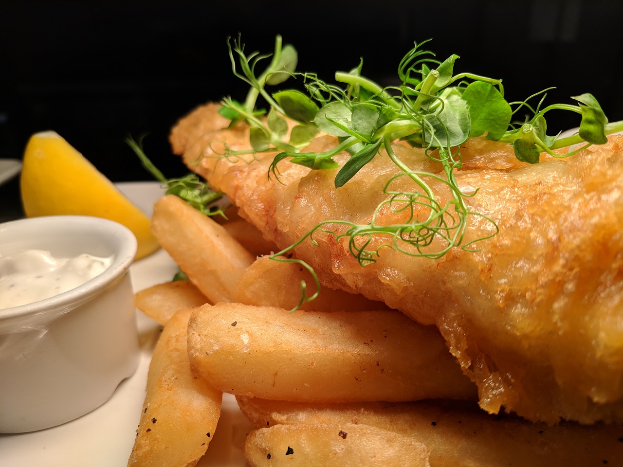 fish-and-chips-3591073_1280 pixabay.jpg