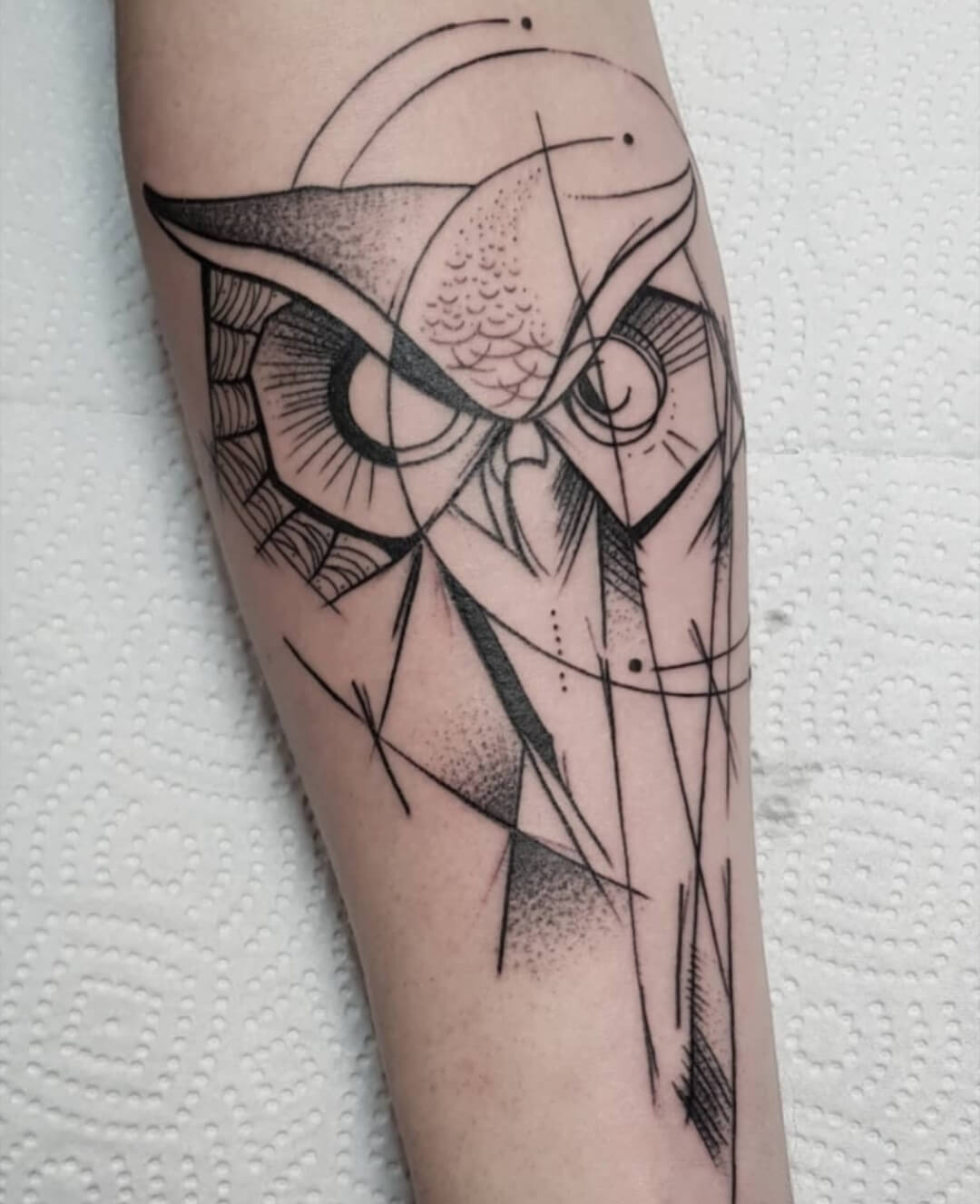  "Geometric Owl Tattoo.jpg"