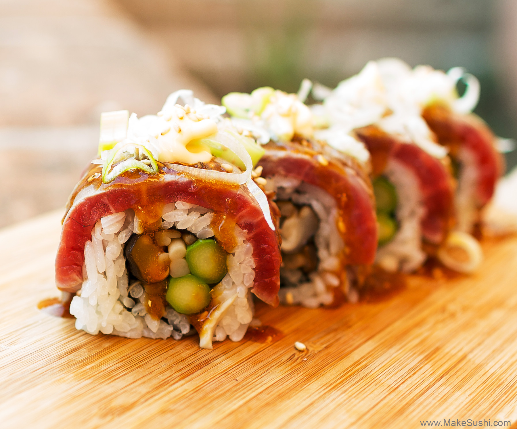 steak sushi roll.jpg