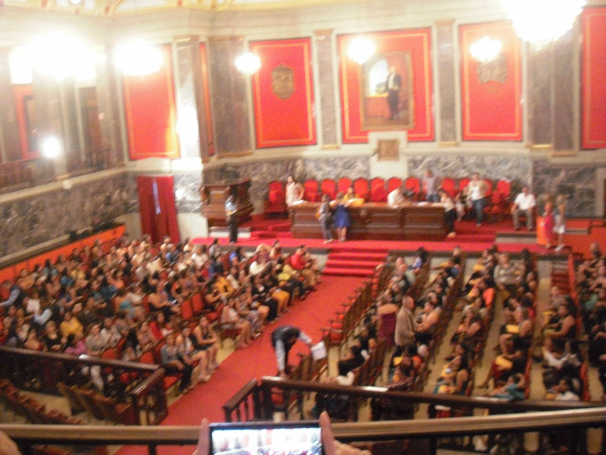 Y así transcurrio el ensayo y firma del acta, con mis amigas Deyanira y Ana Karina.