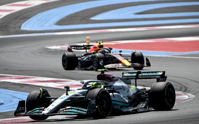 Checo Pérez deja ir el podio durante las últimas vueltas del GP de Francia.png