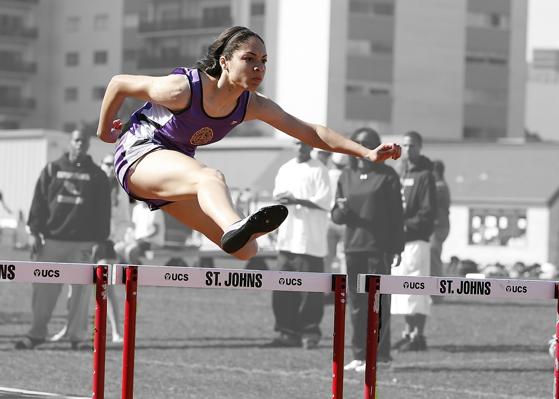 hurdles-1503753_1920.jpg