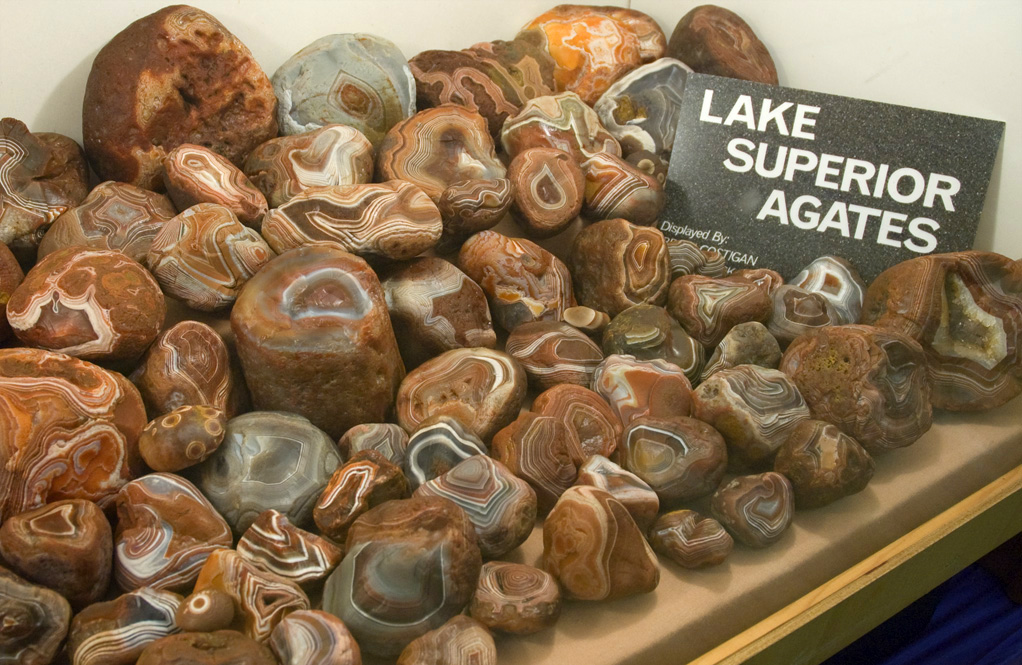 lake_superior_agates2.jpg