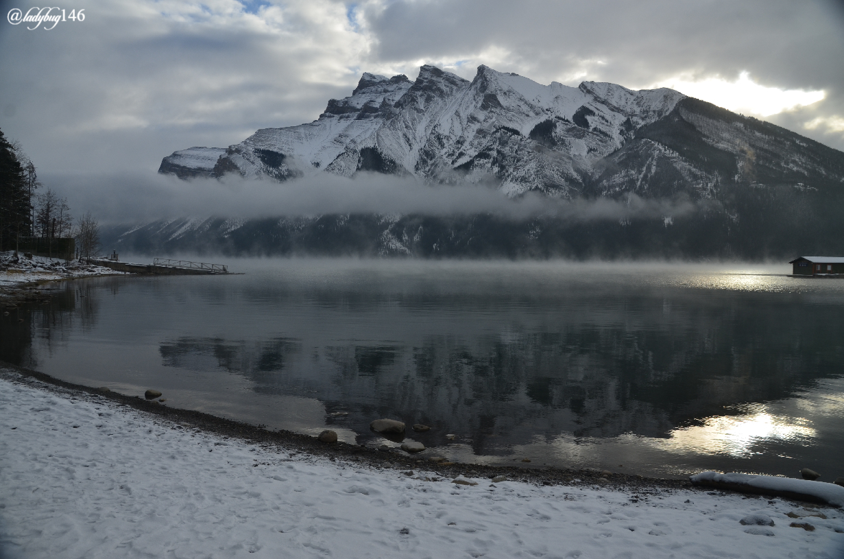 lake minnewanka (4).jpg