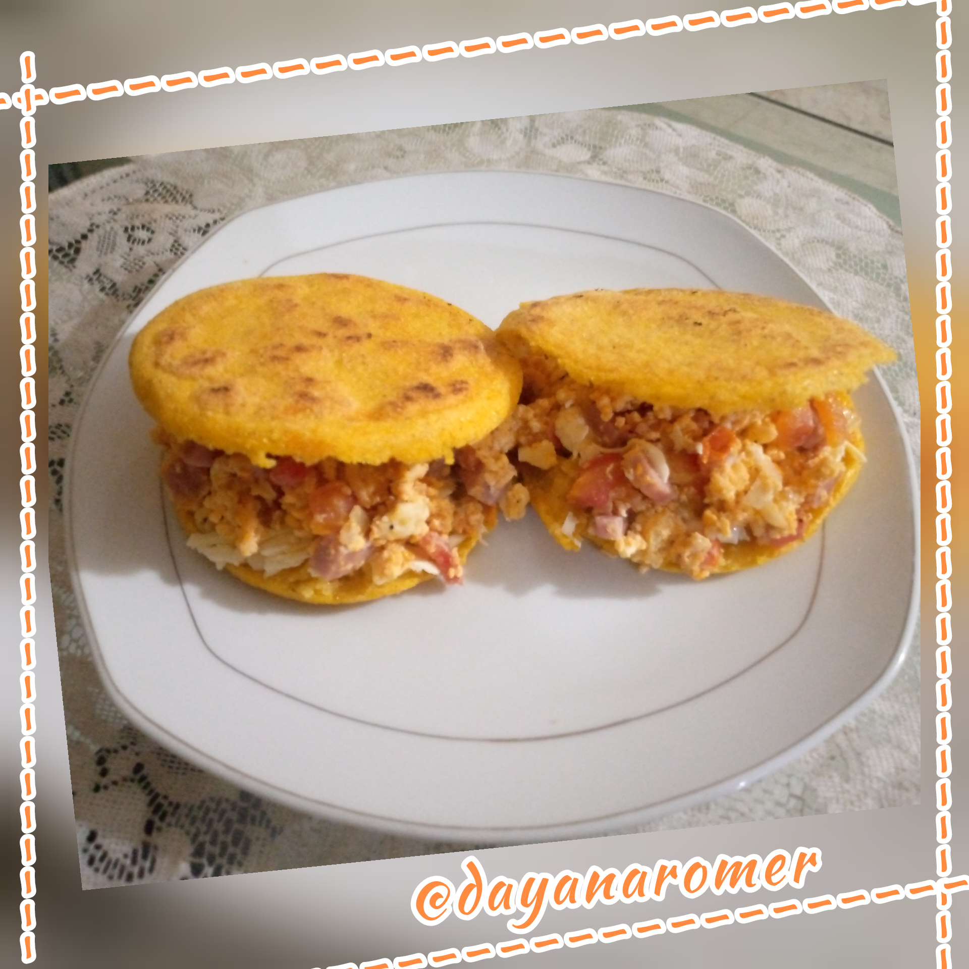 Arepas Stuffed with Cheese (Arepas Rellenas de Queso) - My