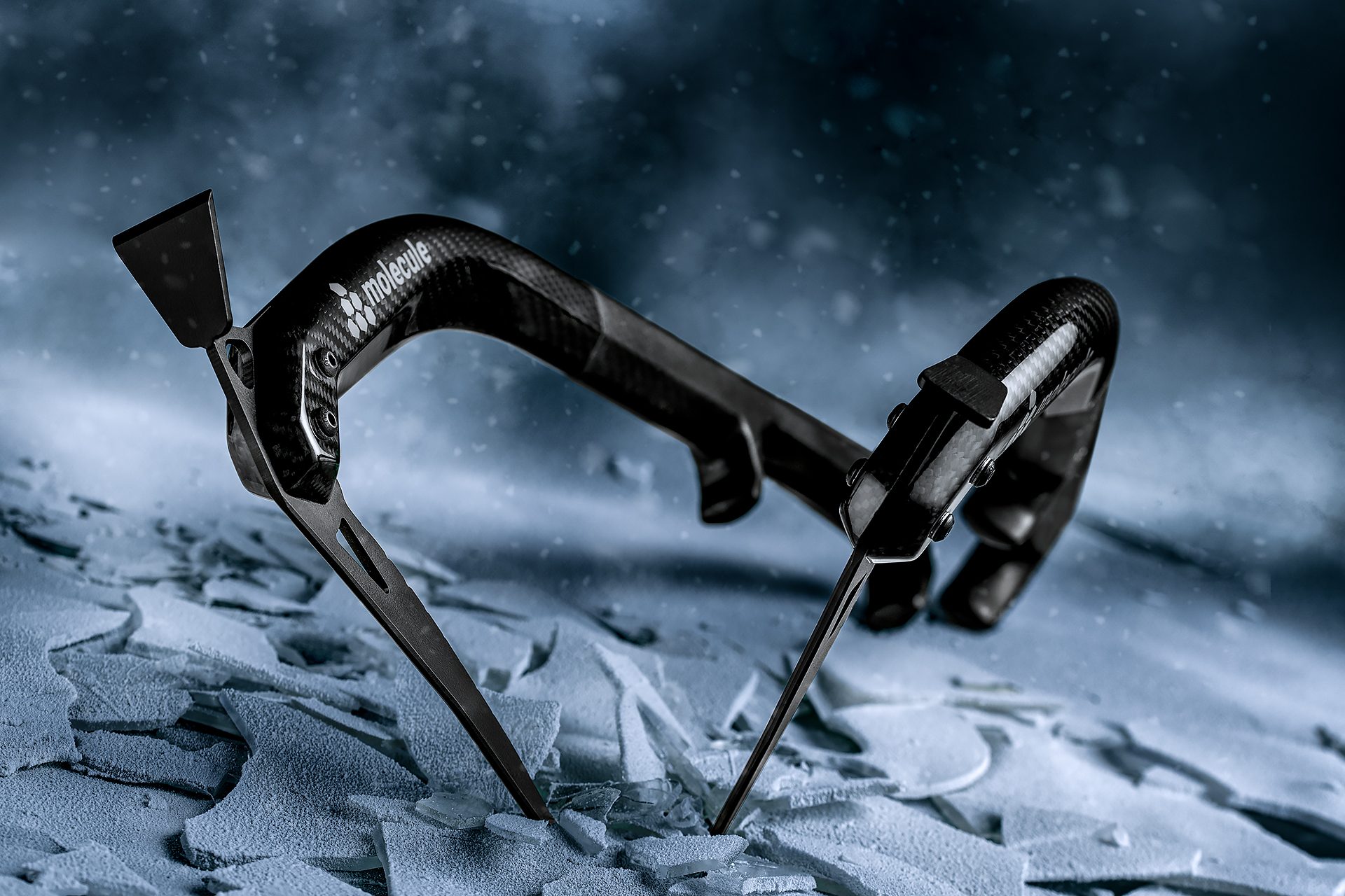 Molecule Alpine Ice Axe2.jpg