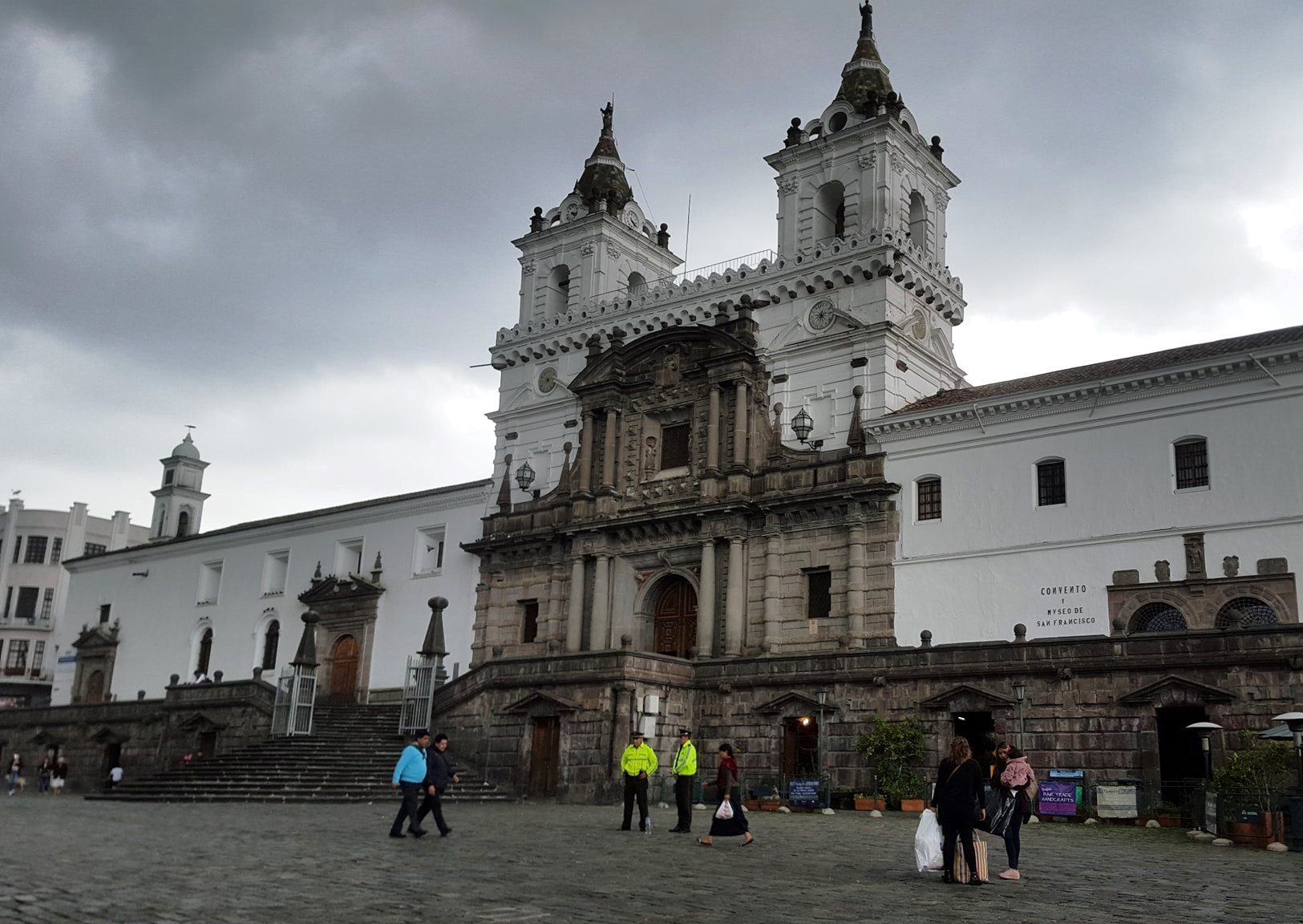 Quito20.jpg