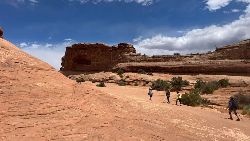 arches trail.jpg