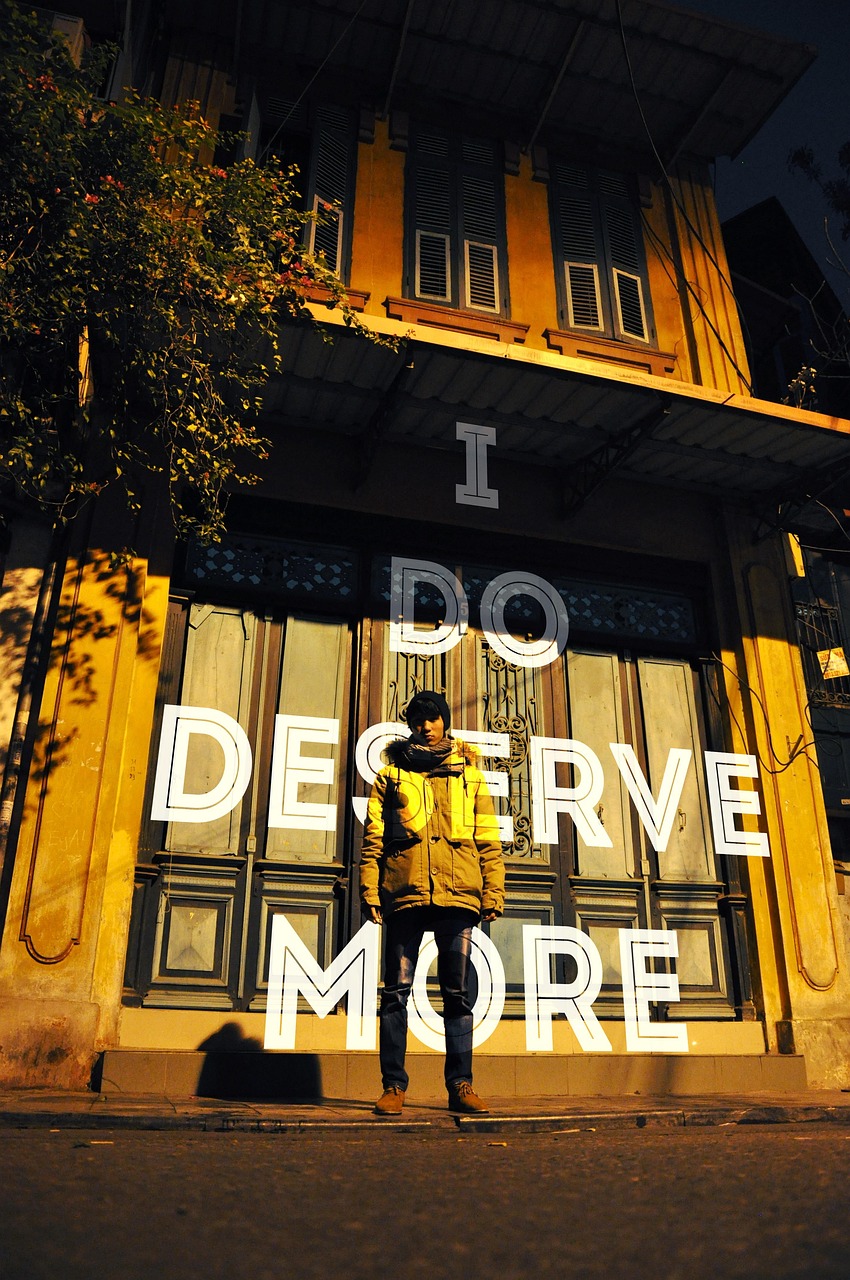 deserve-992634_1280.jpg