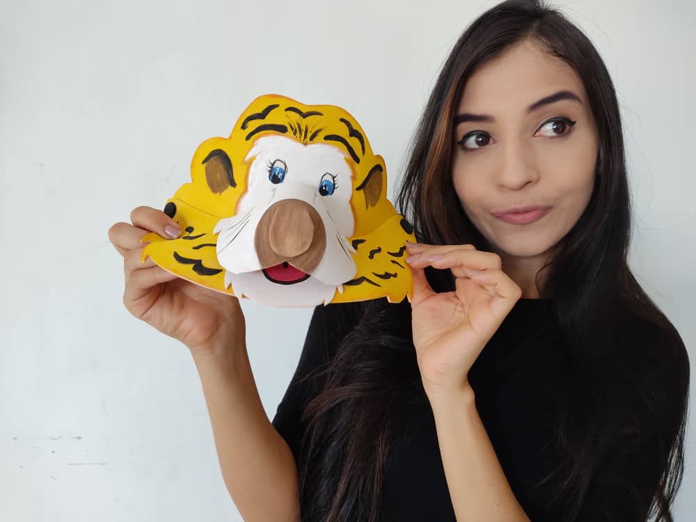 ENG-ESP] Como hacer una visera de tigre |🐯| How to make a visor | TUTORIAL 🎨 | PeakD