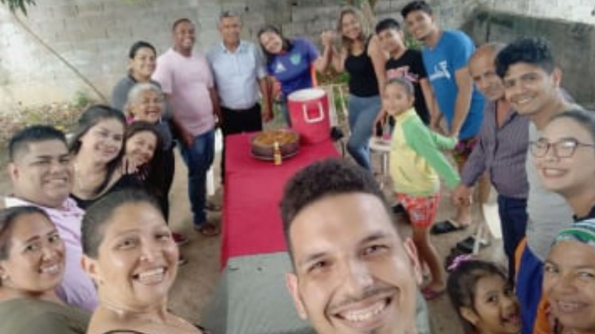 Iniciativa Qué me hace feliz (2).jpg