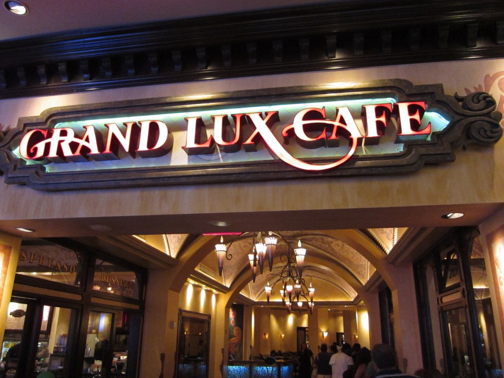 Grand-Luxe-Cafe-Venetian-1024x768.jpg