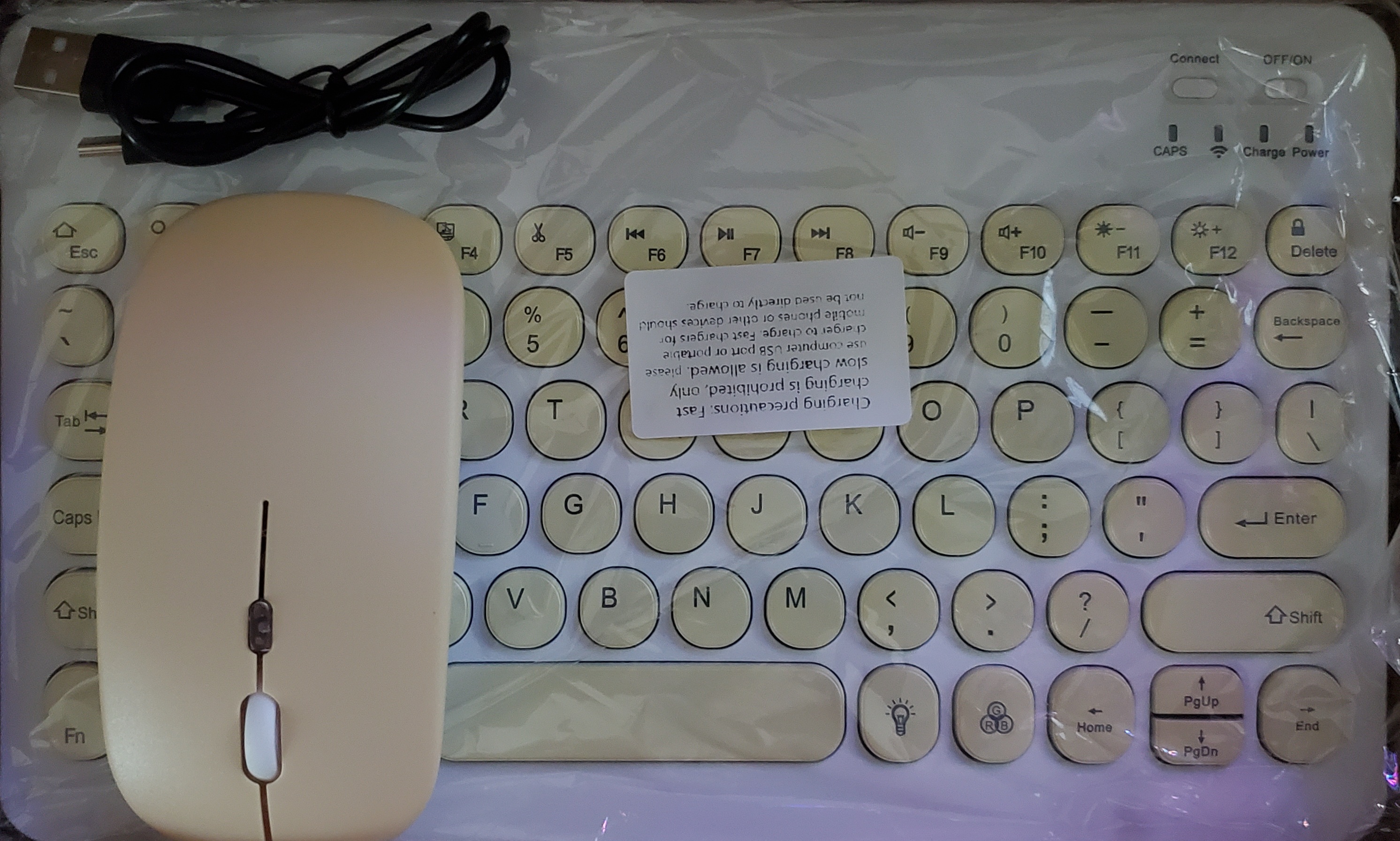Guiheng Ultra-Slim Bluetooth Portable Rechargeable 7-Color Thru-lit Keyboard and Mouse Combo.jpg