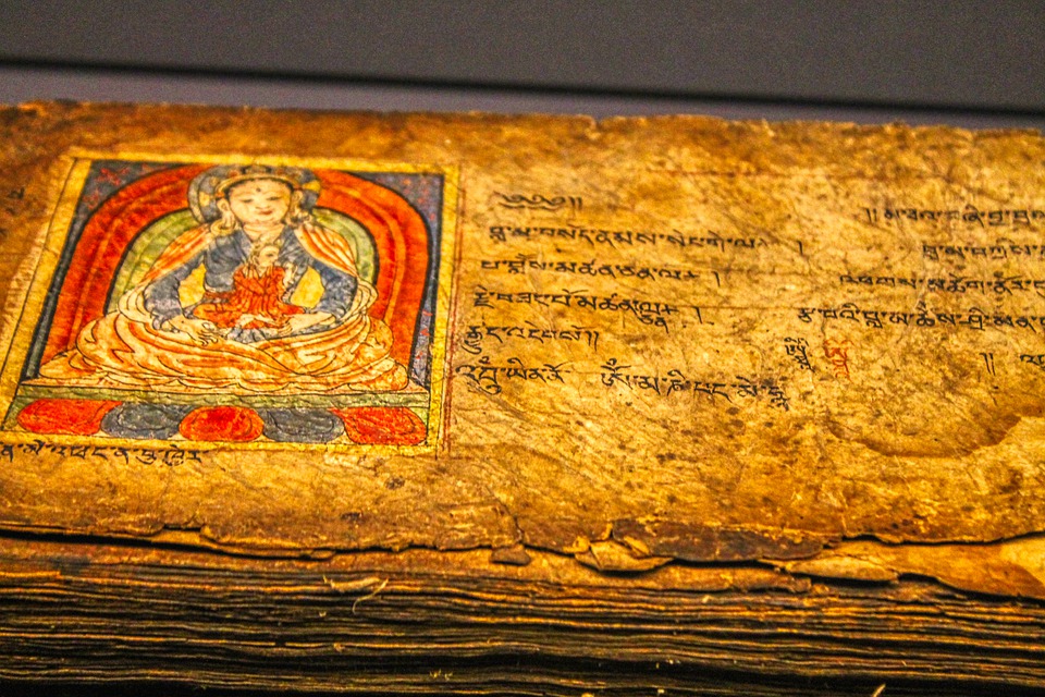 Buddhist texts pixa.jpg