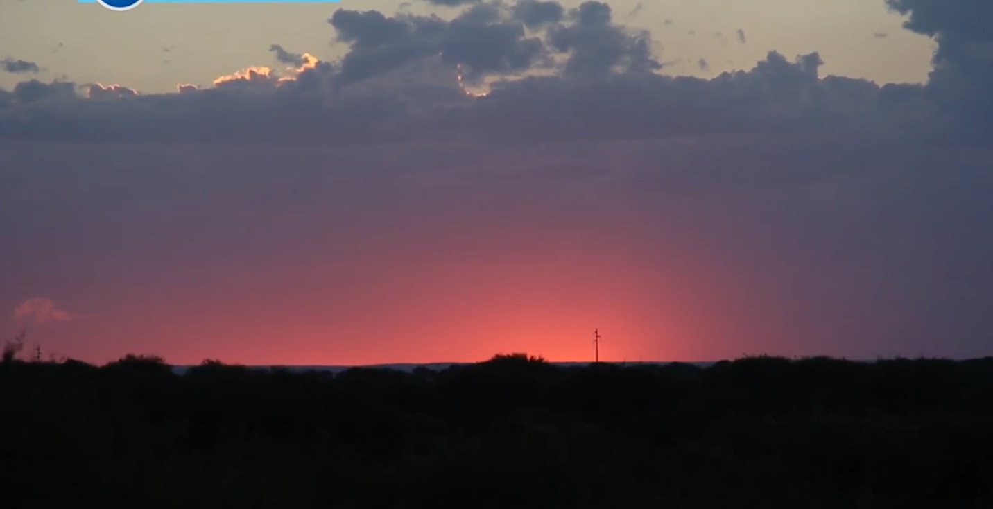 02.-Presentación-en-la-comunidad-argentina-atardecer-pampeano.png