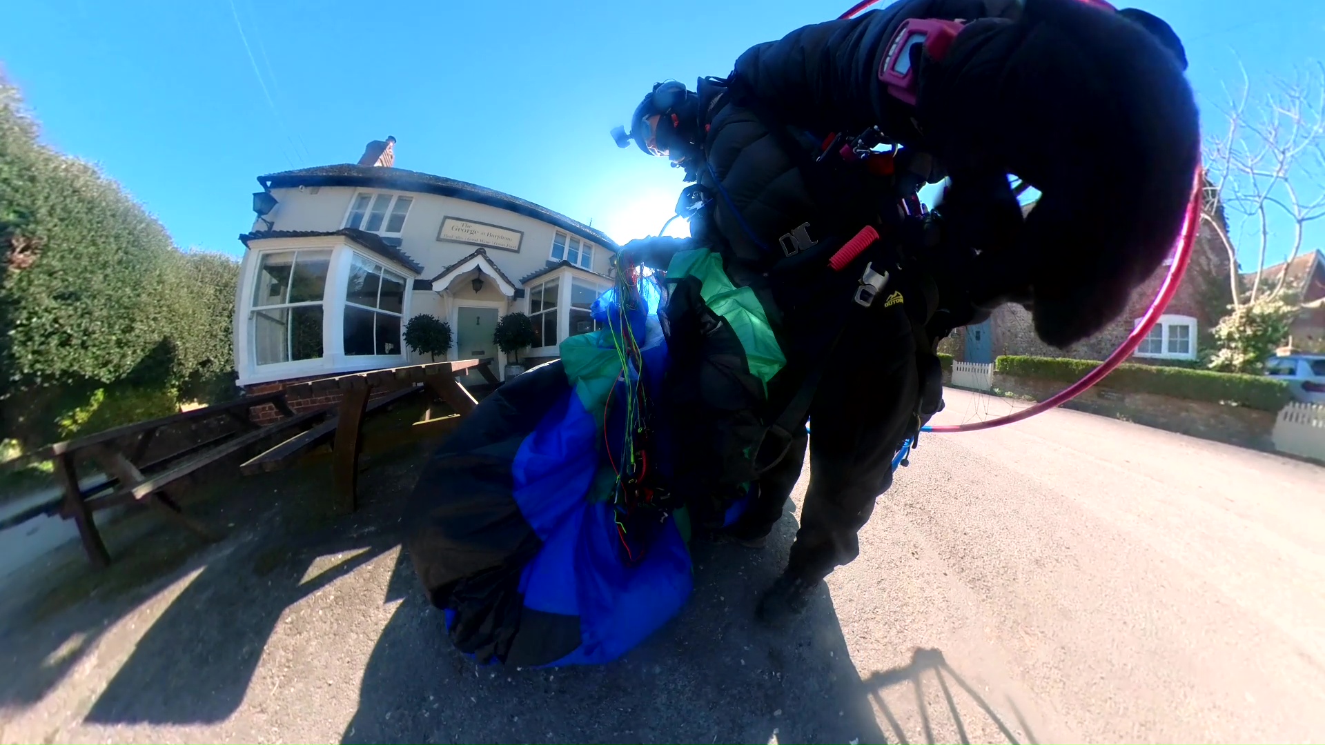vlcsnap-2025-04-04-14h45m44s808.jpg