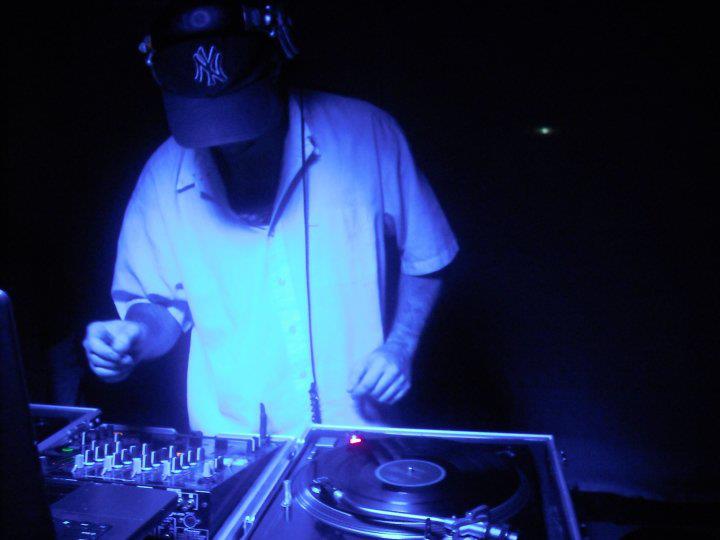 dj Phi.jpg