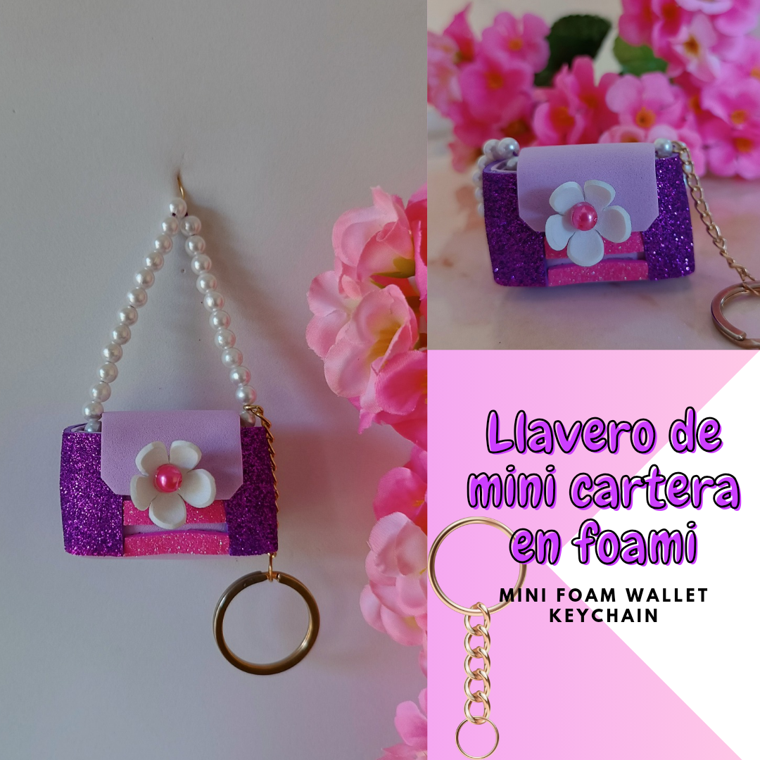 Llavero de mini cartera en foami Mini foam wallet keychain_20240922_204018_0000.png