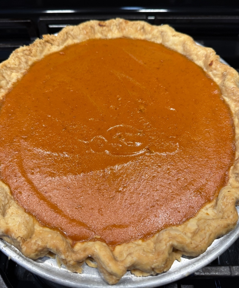 foodiesbeehive-pumpkin-pie-1.jpg