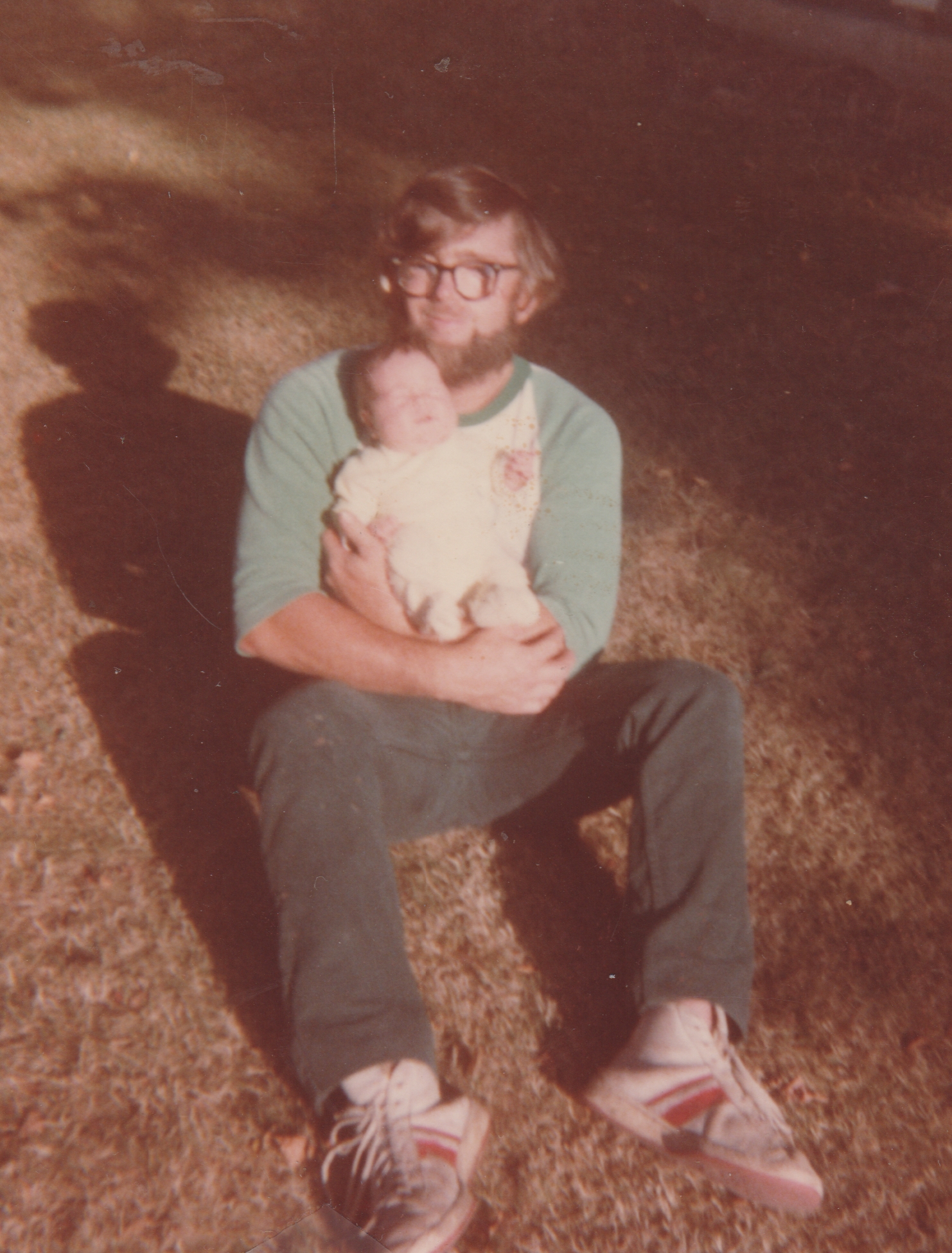 1980-08-14 - Don Arnold, daughter Katie.jpg