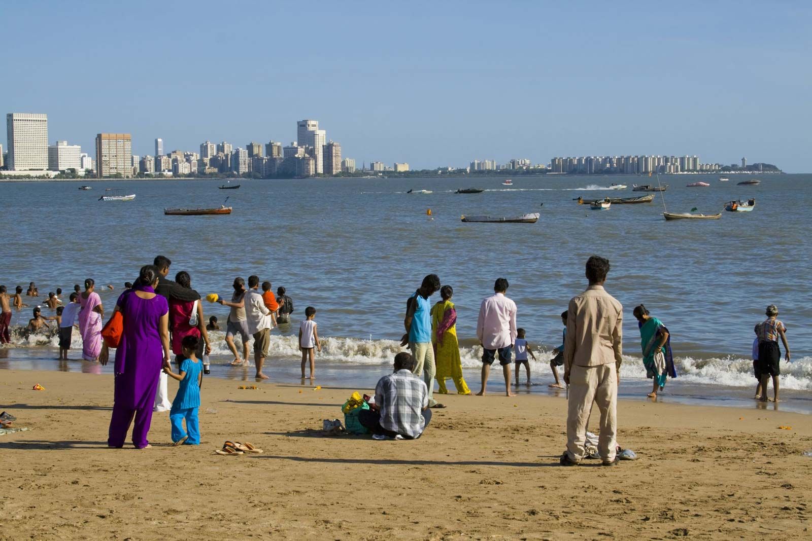 Girgaum-Chowpatty-Portion-Mumbai-view-Maharashtra-India.jpg