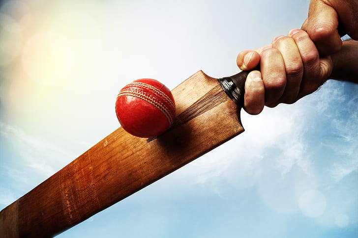 red-ball-player-cricket-wallpaper-preview.jpg