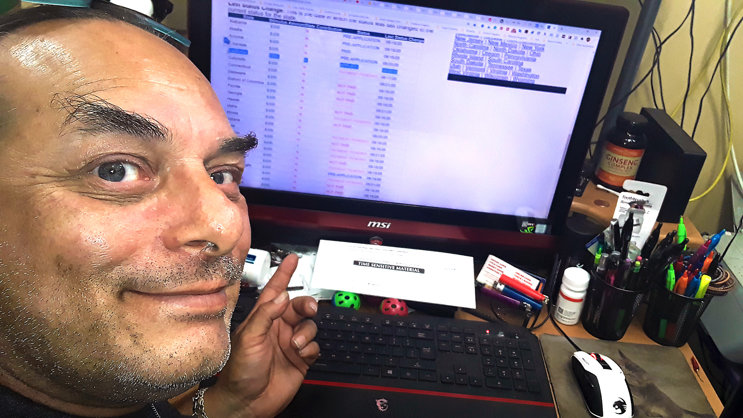 splinterlands, steemmonsters, blockchain, free crypto, free coins, cryptocurrency, love, support, hope, new lighting, dtube, hive, jeronimorubio, jeronimo rubio (4).jpg