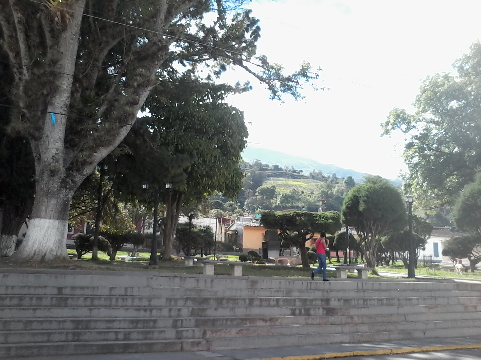 Plaza 3.jpg
