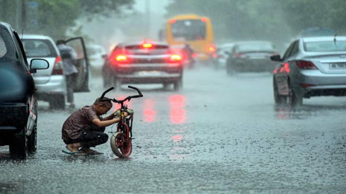 delhi_rain_660_072619091846.jpg