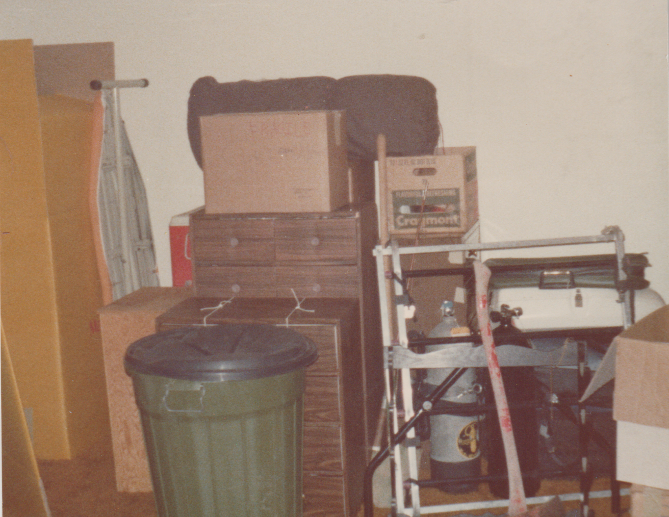 1976 - Moving to San Antonio, might be 1975, but it says 1976 on the back of one of these 4 photos, 4pics-4.png