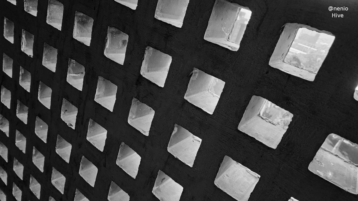 squares-002-bw.jpg