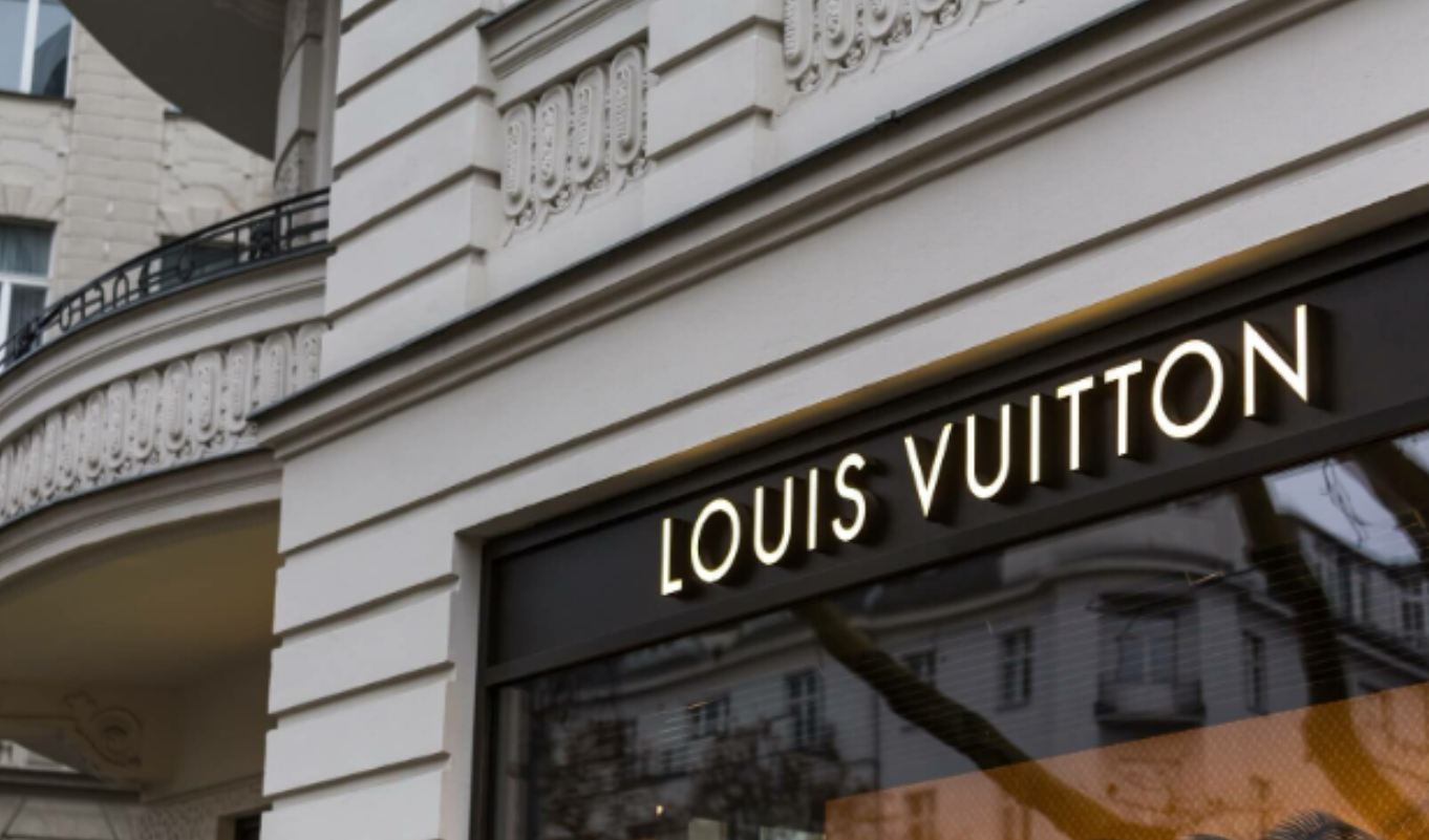 Louis Vuitton digitizes iconic trunk as NFT
