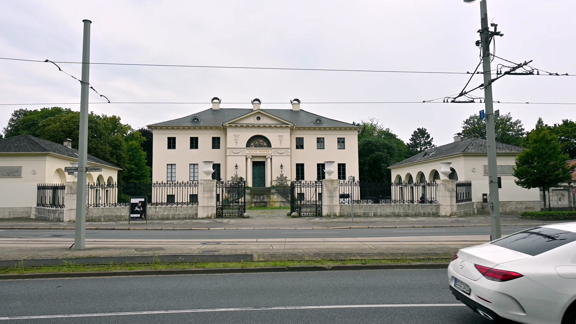 175.jpg