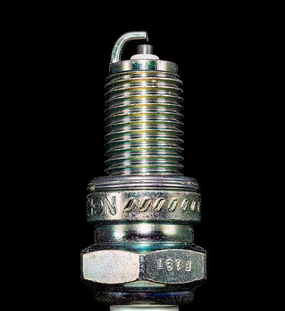 spark-plug-269733_640.jpg