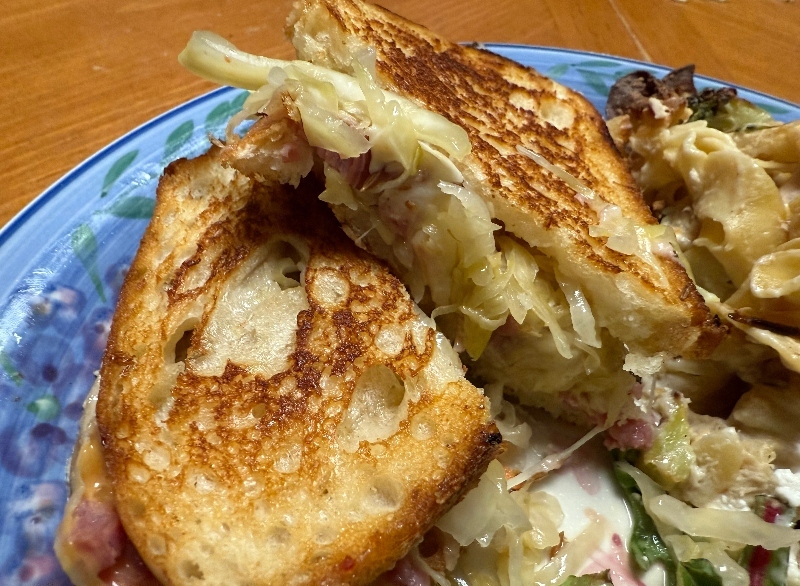 foodiesbeehive-reuben-.jpg