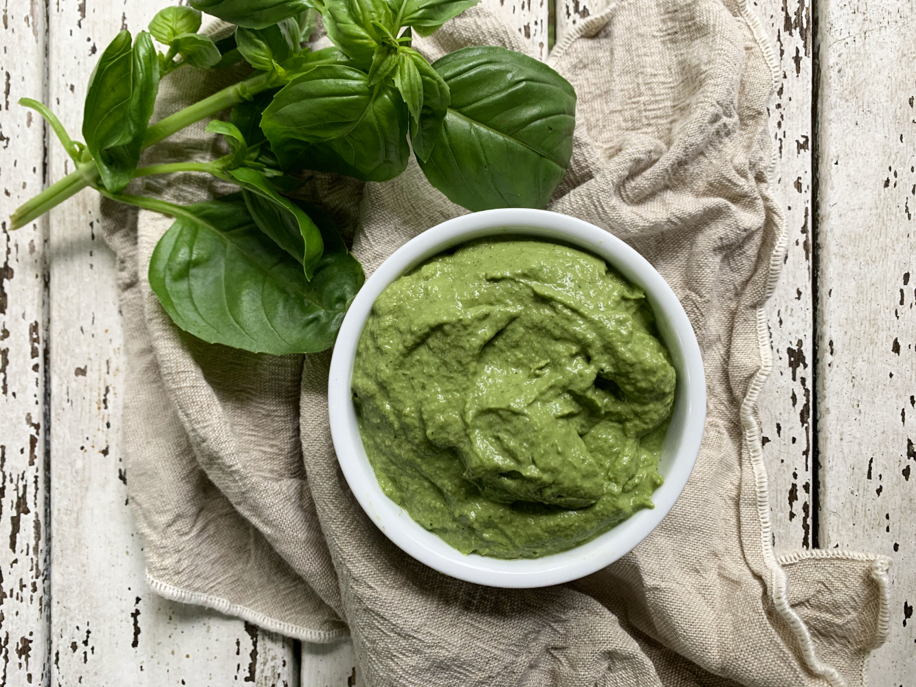 Steemit Basil Pesto.jpg