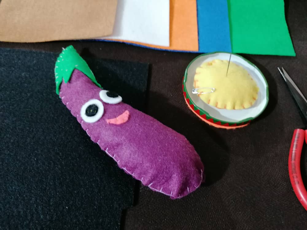 eggplant-diy-felt (14).jpeg