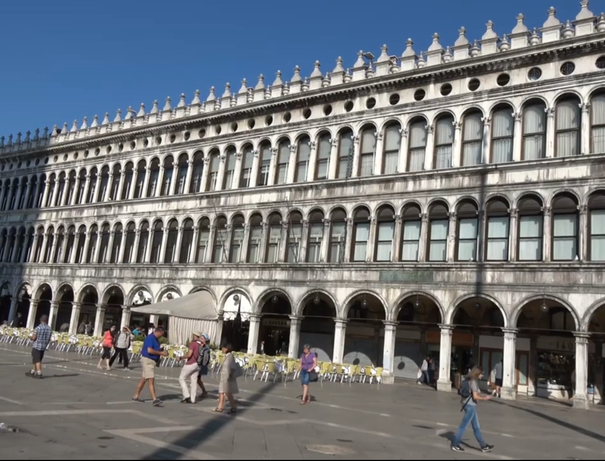 35.-Venecia-(1a parte)-Plaza San Marcos-1.png