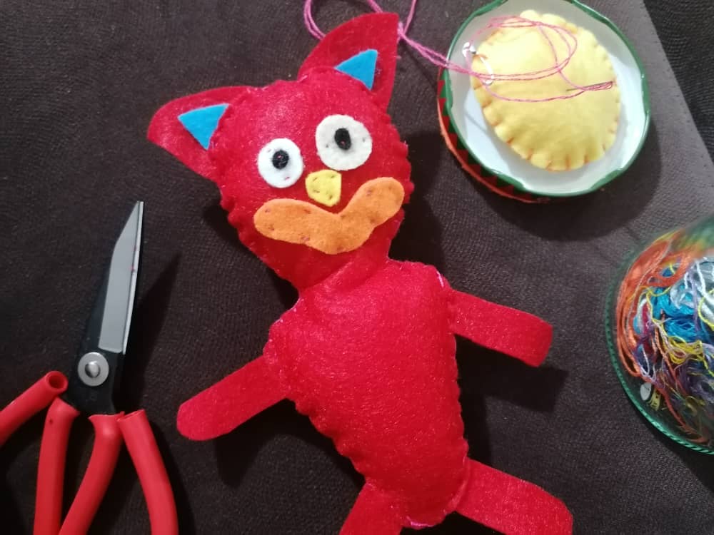 diy-cat-felt5 (8).jpeg