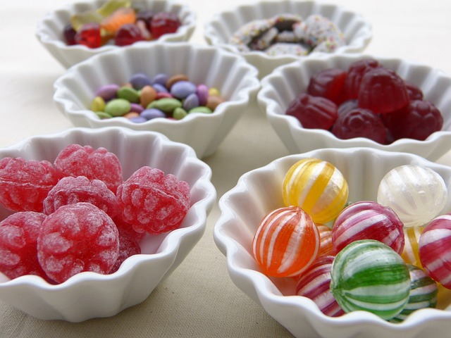 sweets-2367056_640.jpg