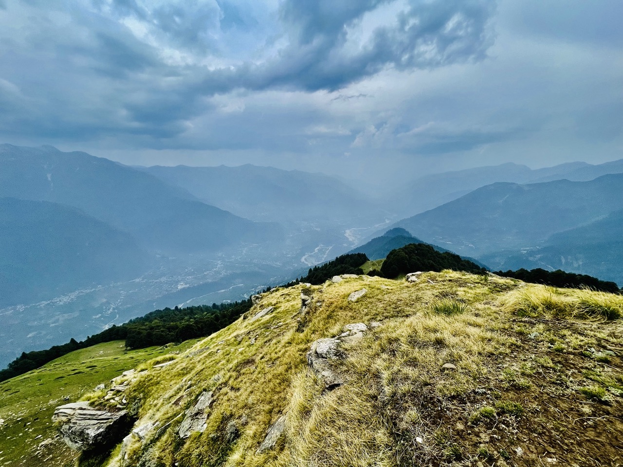 Hiking The Heavenly Mahili Thach. The Land Beyond Shepherds